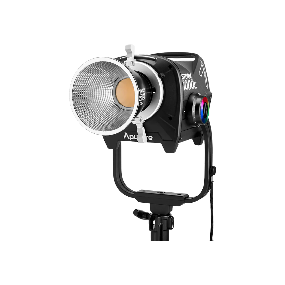 APUTURE STORM 1000C ( USED )