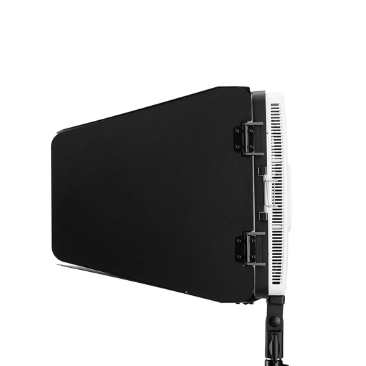 amaran Pano 120c Barndoor