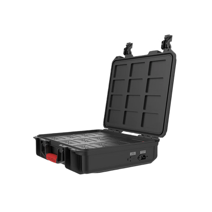 Aputure MC 12-Light Wireless Charging Case