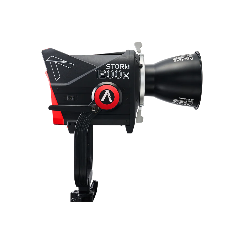 Aputure Storm 1200x