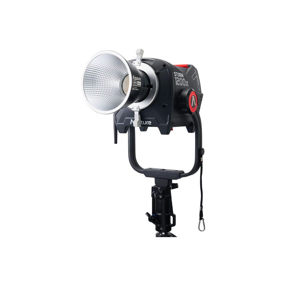 Aputure Storm 1200x
